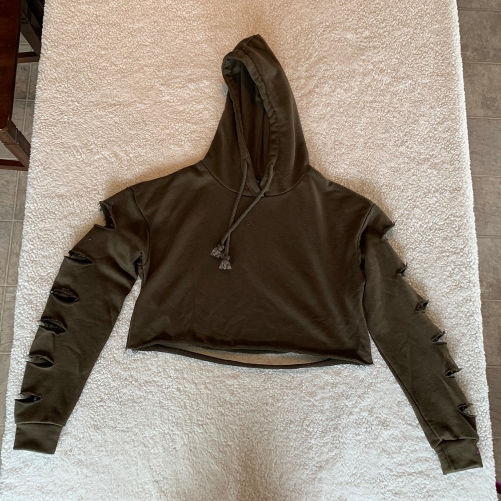 SHEIN Green Ripped Cropped Hoodie
